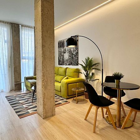 Apartamentos Orilla Del Bernabeu Madrid Eksteriør billede