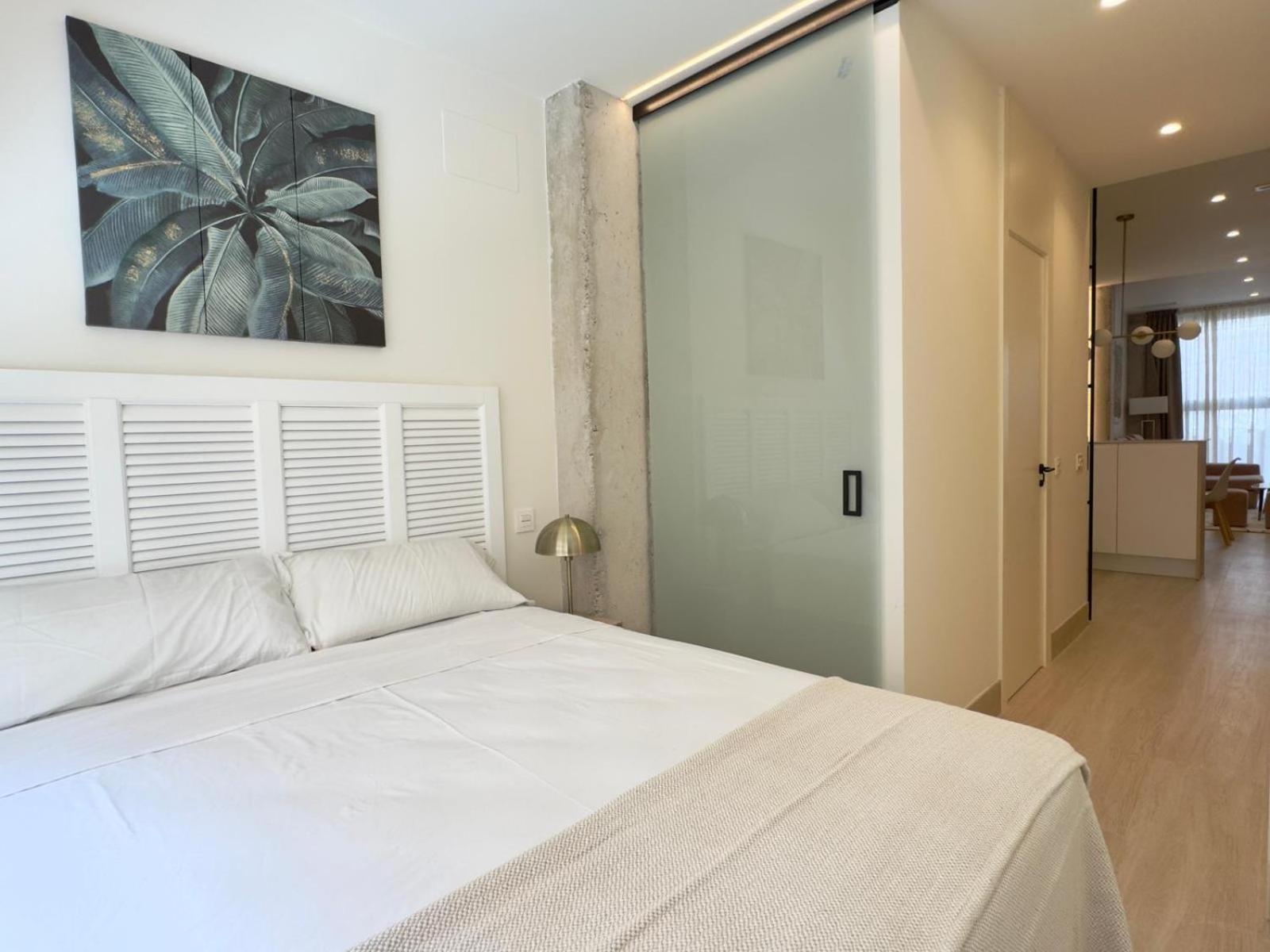 Apartamentos Orilla Del Bernabeu Madrid Eksteriør billede