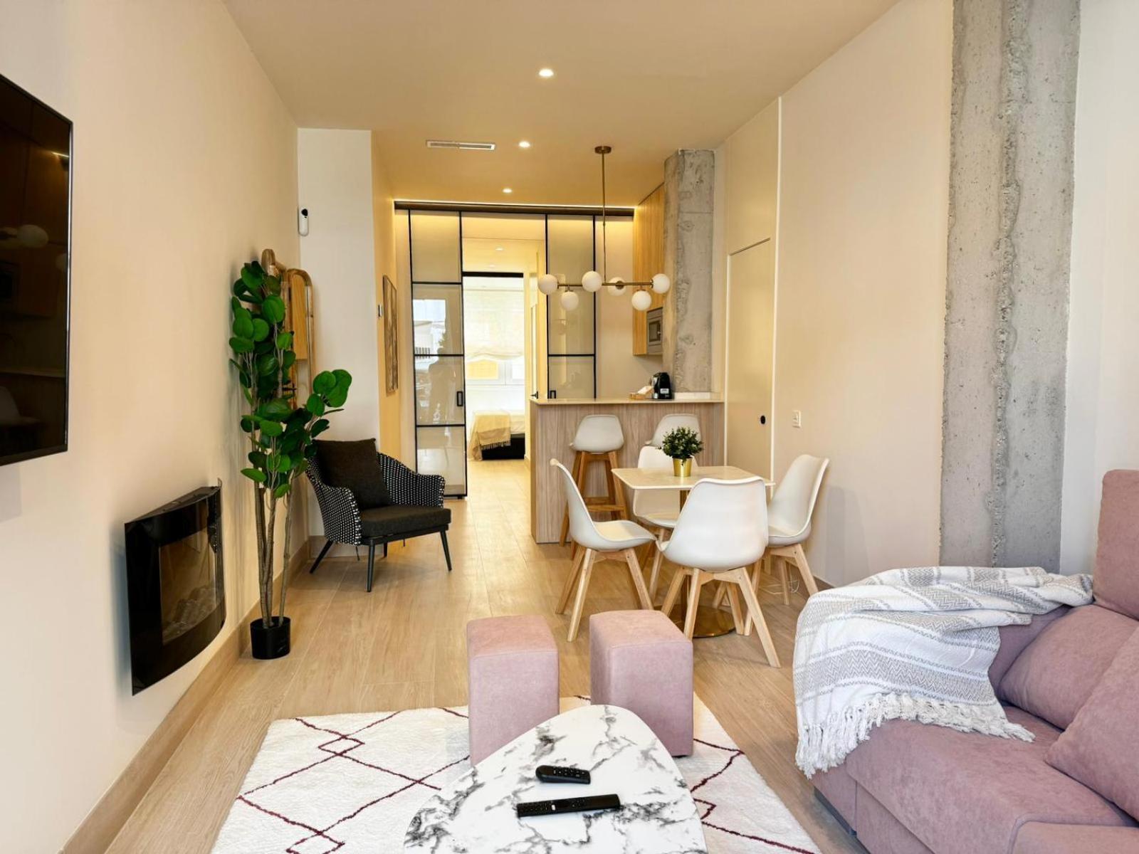 Apartamentos Orilla Del Bernabeu Madrid Eksteriør billede
