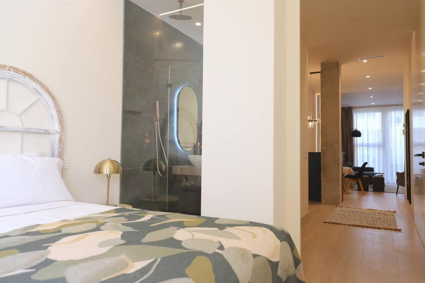Apartamentos Orilla Del Bernabeu Madrid Eksteriør billede
