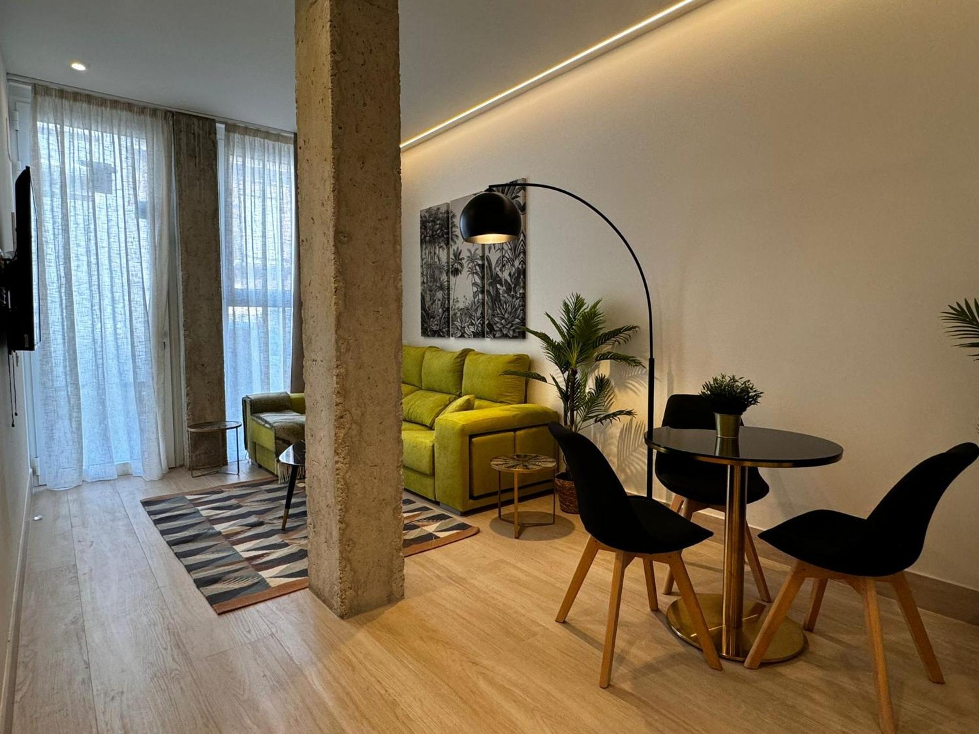 Apartamentos Orilla Del Bernabeu Madrid Eksteriør billede