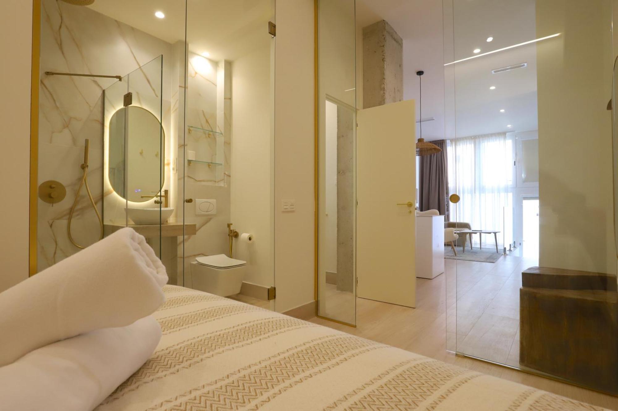 Apartamentos Orilla Del Bernabeu Madrid Eksteriør billede